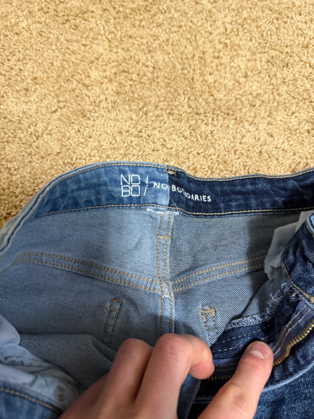Jeans - Picture 4 of 5